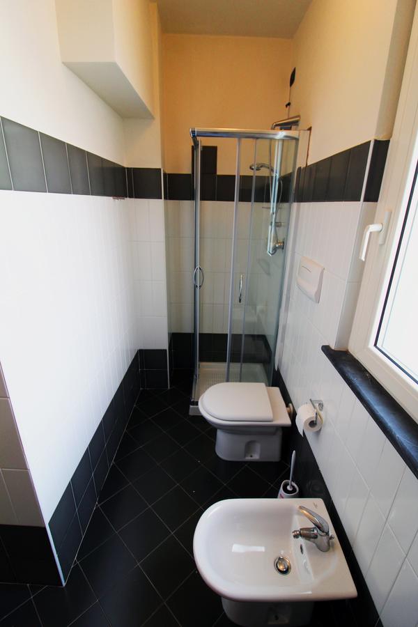 Cytrus Apartament Villa Marina di Massa Eksteriør billede