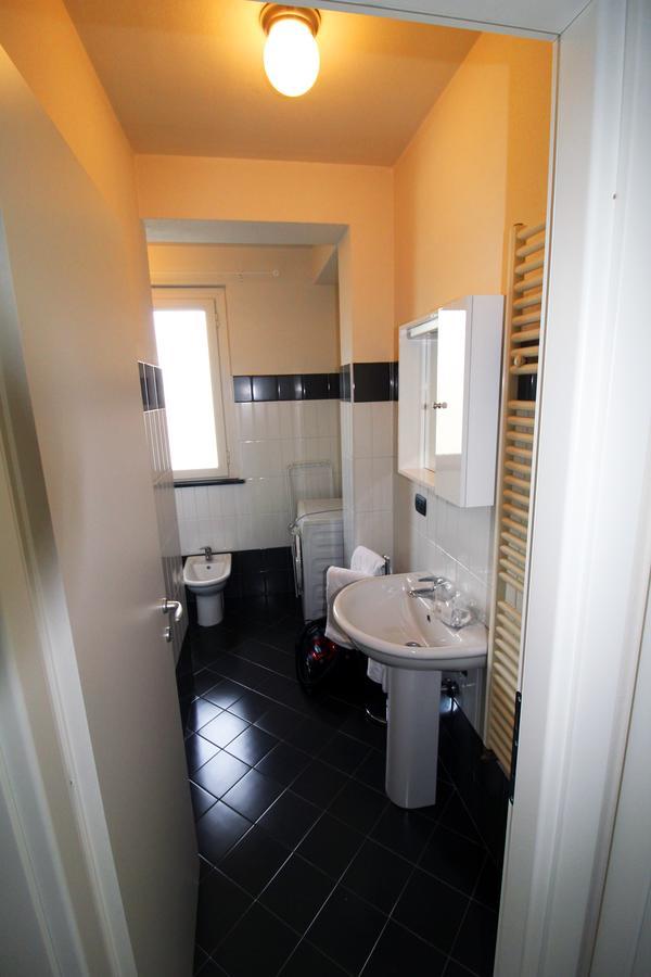 Cytrus Apartament Villa Marina di Massa Eksteriør billede